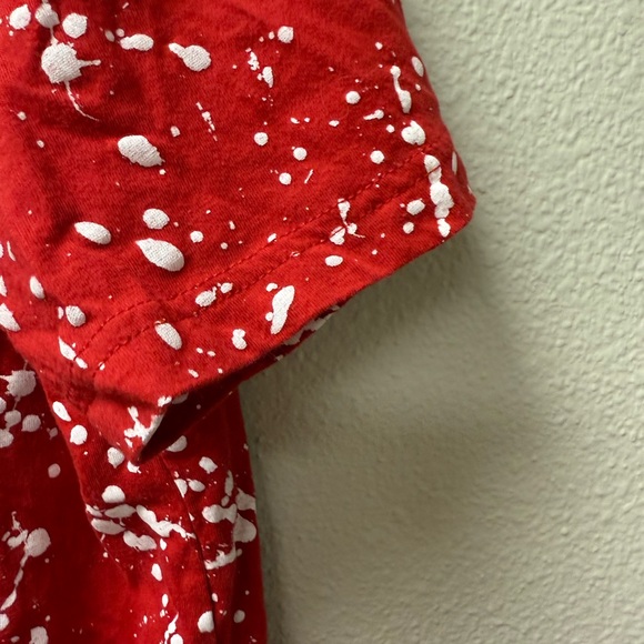 Super Mario Bros T-Shirt. XL. Excellent Condition. Red with White Splatters. - Picture 2 of 6